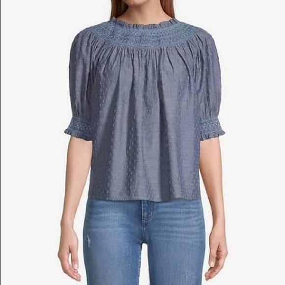 Smocked LOFT XS Top NWT - Picture 2 of 2